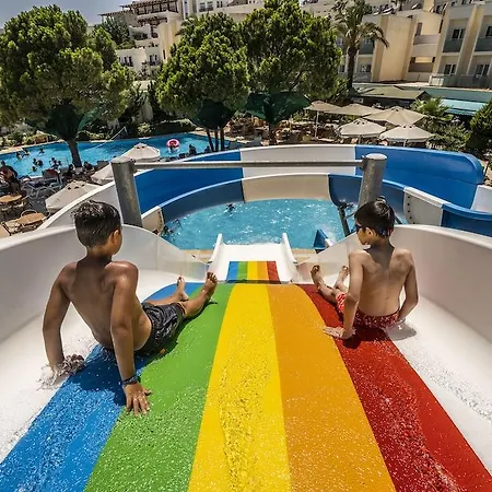 Ayaz Aqua Hotel 5*