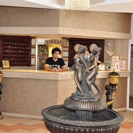 Ayaz Aqua 酒店 博德鲁姆